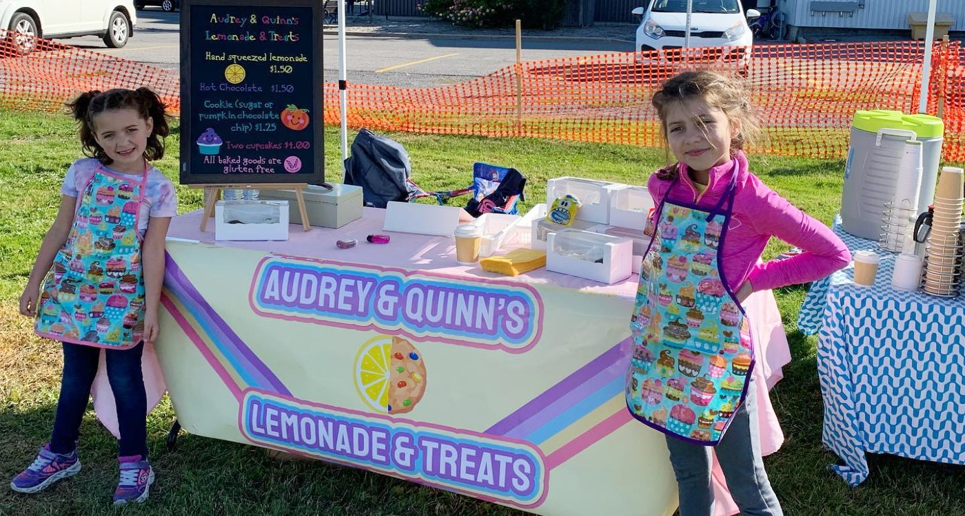 Shaver Sister Lemonade Stand