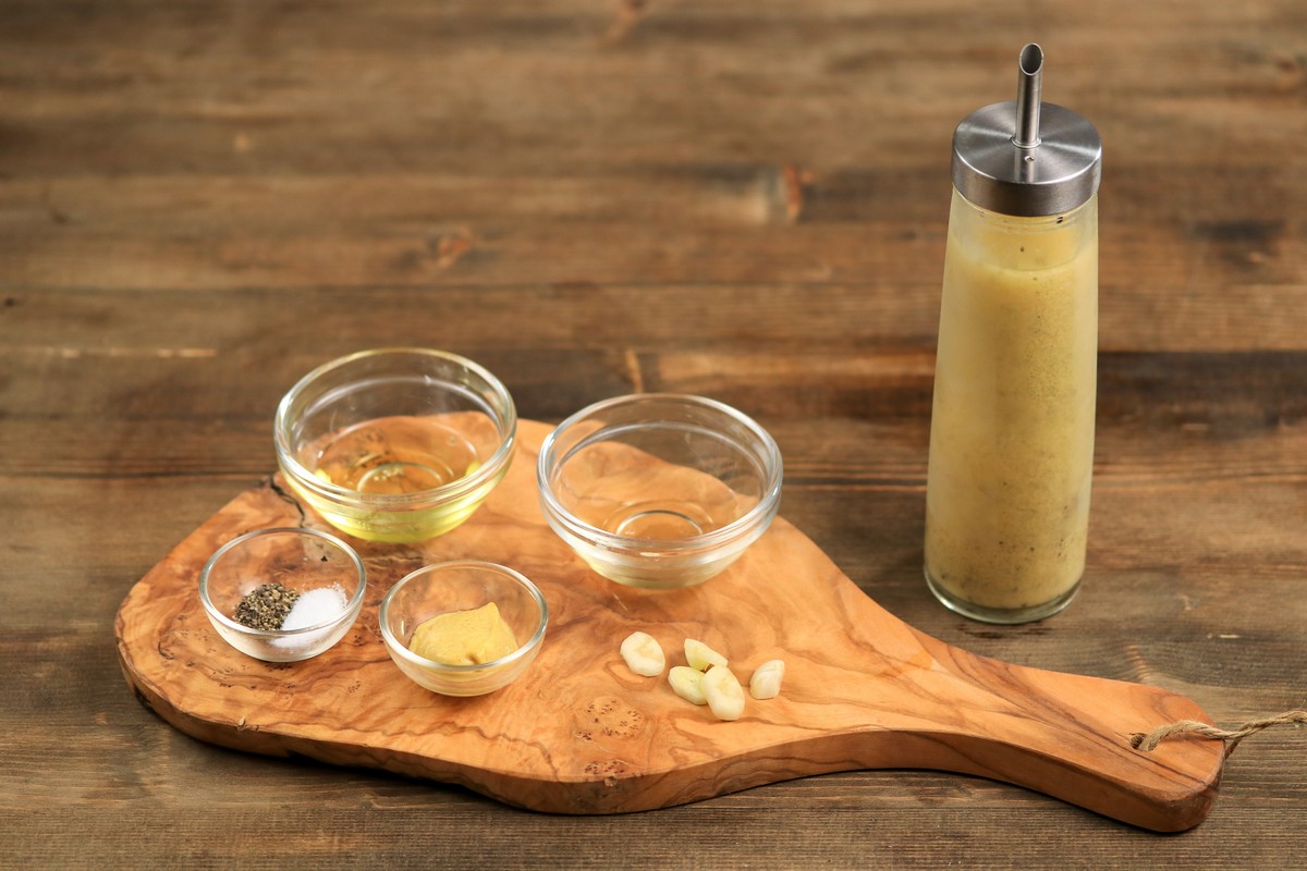 Gluten-free Apple Cider Vinaigrette Dressing